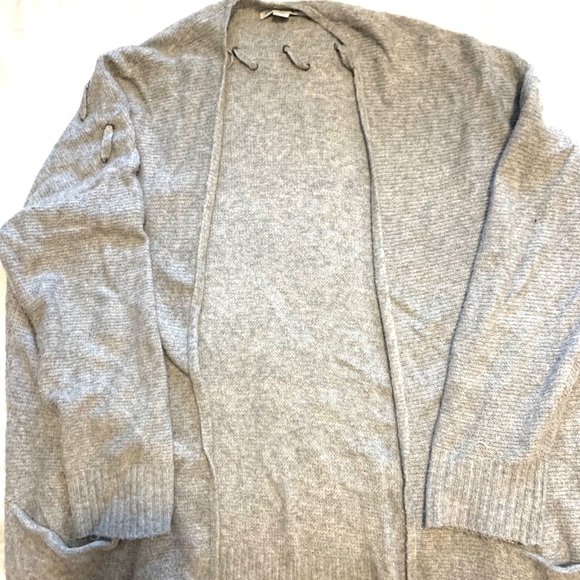 Cardigan - Picture 1 of 3